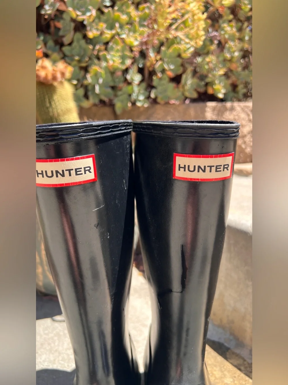 Hunter kids size 2b Black rain boots